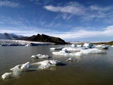 Nordeuropa, Island: Groe Expedition - Gletscherlagune mit Eisschollen
